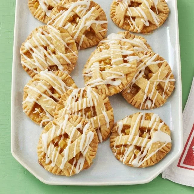 Delicious apple pie cookies garnished and ready to enjoy.