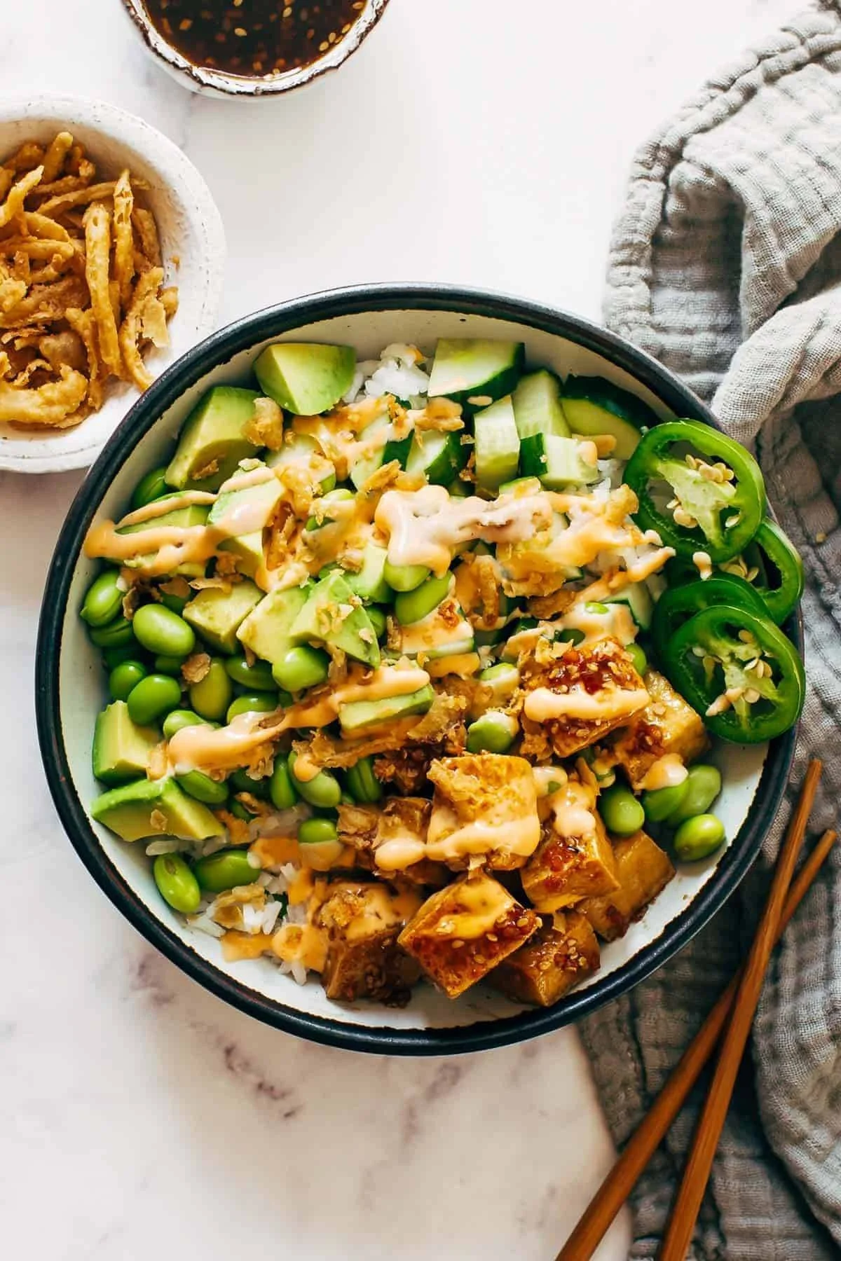 Delicious Crunchy Roll Bowls with fresh ingredients and vibrant colors
