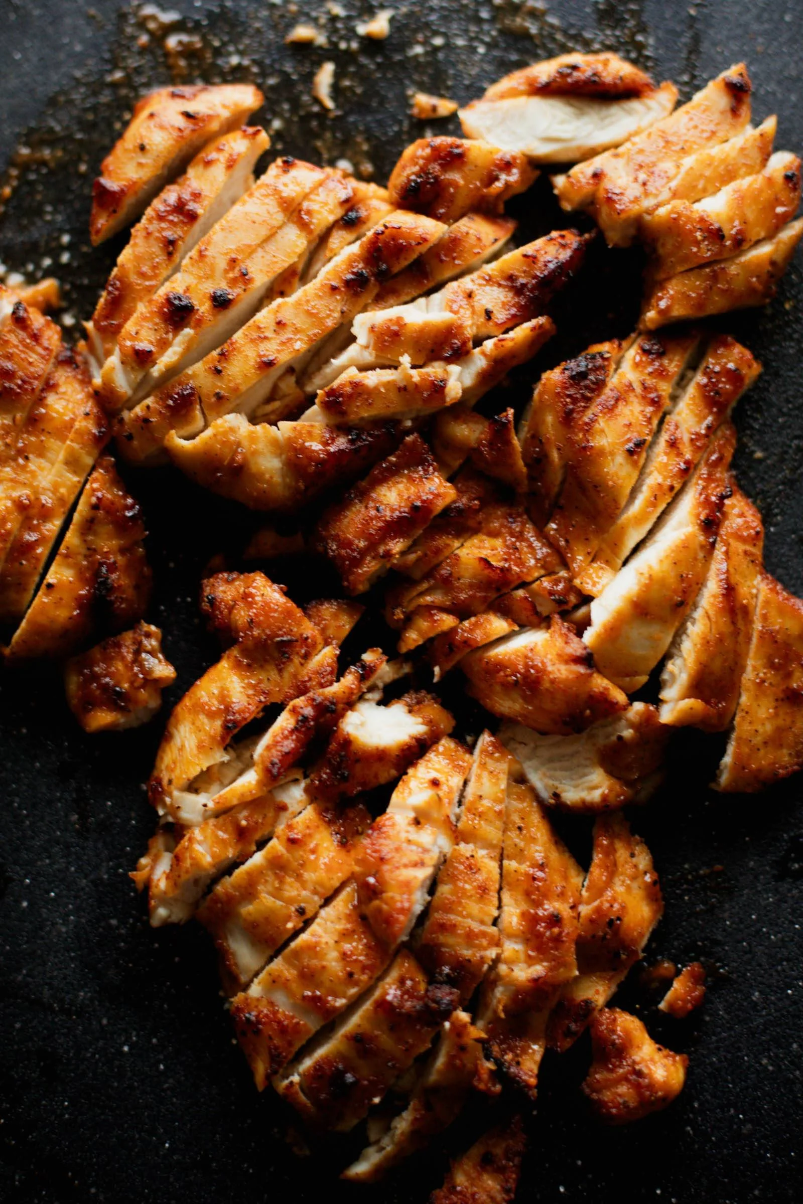 Deliciously cooked air fryer chicken breast served on a plate