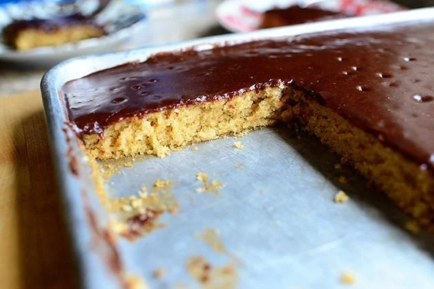 Peanut butter cake with chocolate icing, a decadent dessert treat.