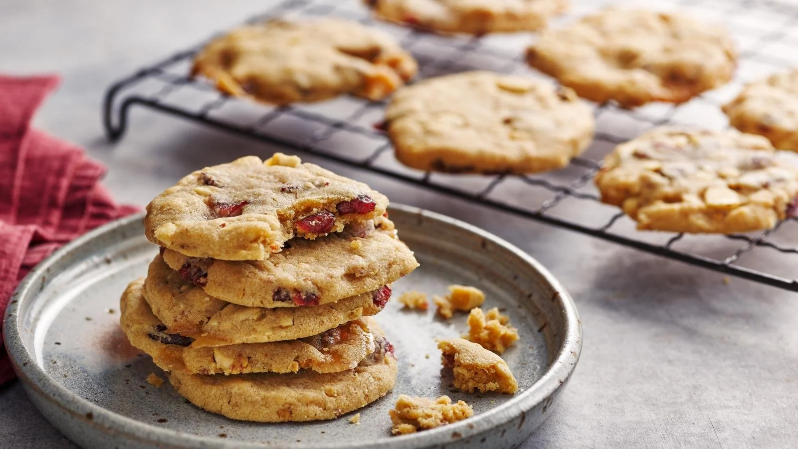 Delicious peanut cherry cookies with fudge, perfect for satisfying sweet cravings.