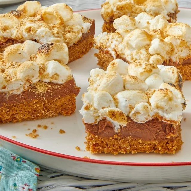 Delicious homemade S'mores Bars with chocolate and marshmallows